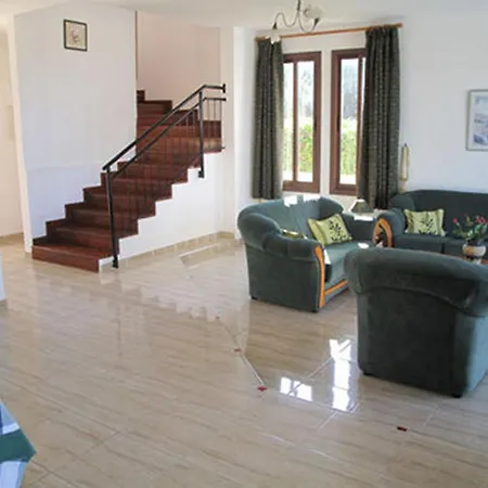 Βίλα Chriseleni Latchi *