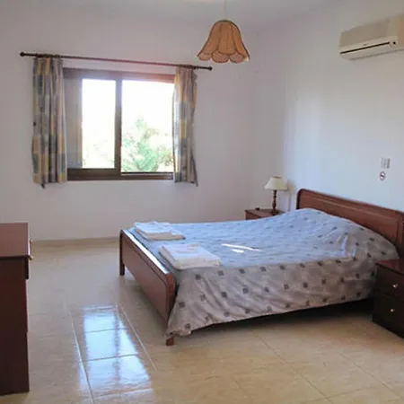 Βίλα Chriseleni Latchi *