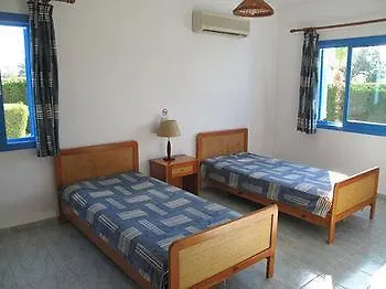 Chriseleni Latchi Βίλα *