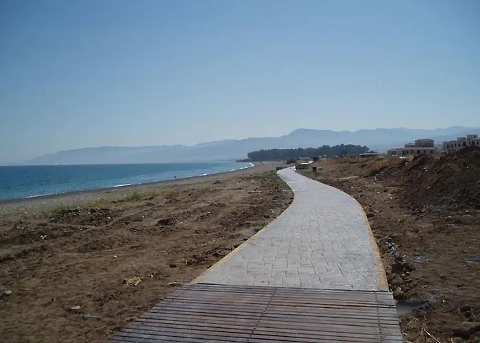 Chriseleni Latchi Villa *