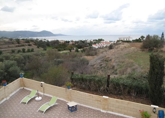 Villa Chriseleni Latchi Polis