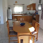 Villa Chriseleni Latchi *