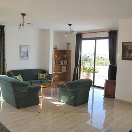 Villa Chriseleni Latchi