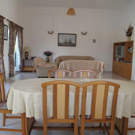 Villa Chriseleni Latchi Polis
