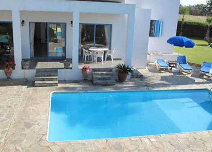 Villa Chriseleni Latchi Polis